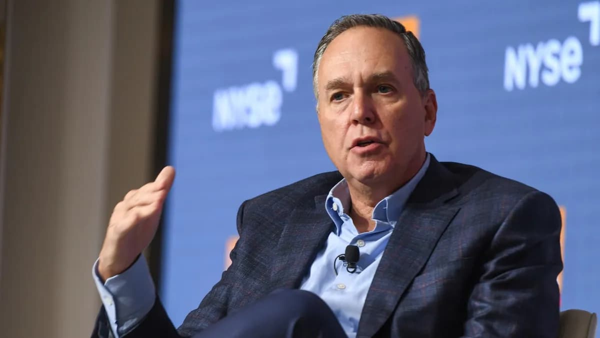 American Express to Cut 5% of Workforce Amid AI Transition